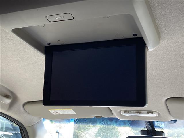 セレナ ライダー ブラックライン ZZ S-ハイブリッド 純正8インチナビ バックカメラ 純正フリップダウンモニター LDW クルーズコントロール 両側パワースライドドア アイドリングストップ ETC 社外レーダー プッシュスタート 純正AW(2枚目)