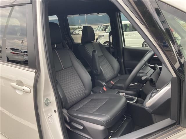 ノア ハイブリッドＳ－Ｚ　純正１０．５インチディスプレイオーディオ　パノラマミックビューモニター　純正フリップダウンモニター　両側パワースライドドア　プリクラッシュセーフティ　レーンディパーチャーアラート　オートハイビーム（22枚目）