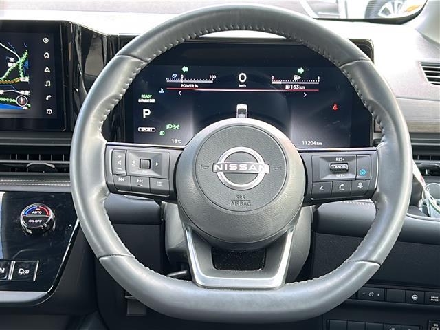 セレナ ｅ－パワー　ハイウェイスターＶ　純正１２．３インチナビ　アラウンドビューモニター　プロパイロット　両側パワースライドドア　エマージェンシーブレーキ　ＬＤＷ　コーナーセンサー　ブラインドスポットモニター　電動パーキングブレーキ（3枚目）