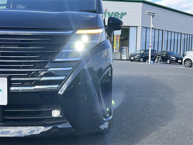 セレナ ｅ－パワー　ハイウェイスターＶ　純正１２．３インチナビ　アラウンドビューモニター　プロパイロット　両側パワースライドドア　エマージェンシーブレーキ　ＬＤＷ　コーナーセンサー　ブラインドスポットモニター　電動パーキングブレーキ（34枚目）