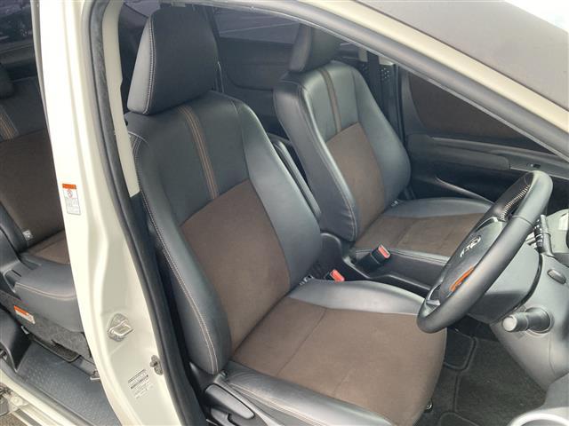 シエンタ G クエロ モデリスタエアロ 純正ナビ バックカメラ 両側パワースライドドア プリクラッシュセーフティ レーンキープアシスト オートハイビーム クリアランスソナー ドライブレコーダー ハーフレザーシート(21枚目)