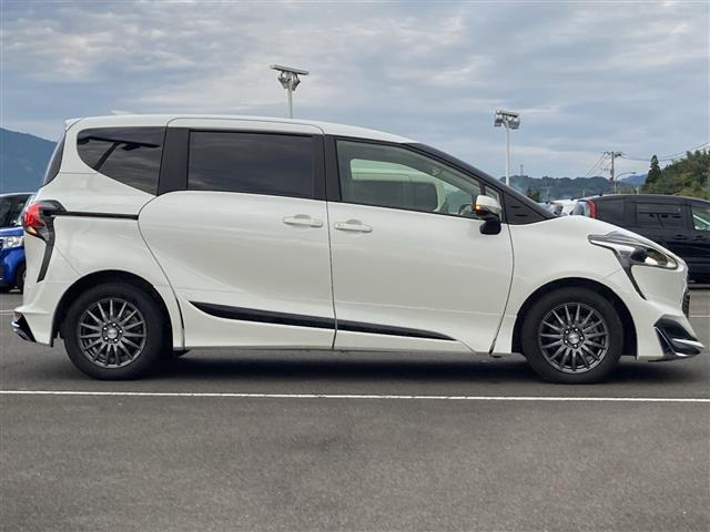 シエンタ G クエロ モデリスタエアロ 純正ナビ バックカメラ 両側パワースライドドア プリクラッシュセーフティ レーンキープアシスト オートハイビーム クリアランスソナー ドライブレコーダー ハーフレザーシート(38枚目)