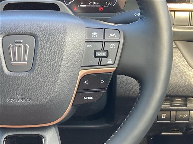 クラウンスポーツ Z ワンオーナー パノラマルーフ 純正12.3インチディスプレイオーディオ パノラマミックビューモニター プリクラッシュセーフティ レーンディパーチャーアラート オートハイビーム ACC BSM RCTA(6枚目)