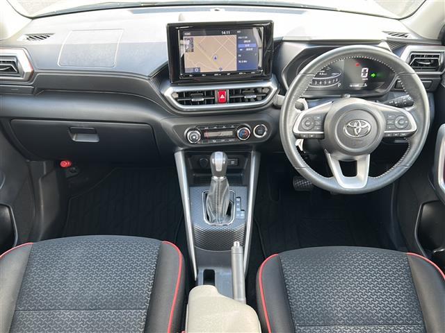 ライズ Ｚ　純正９インチナビ　バックカメラ　ＥＴＣ　シートヒーター　フルセグテレビ　アイドリングストップ　プリクラッシュ　オートライト　Ｂｌｕｅｔｏｏｔｈ　パワーウィンドウ　シングルエアバッグ　プッシュスタート（4枚目）