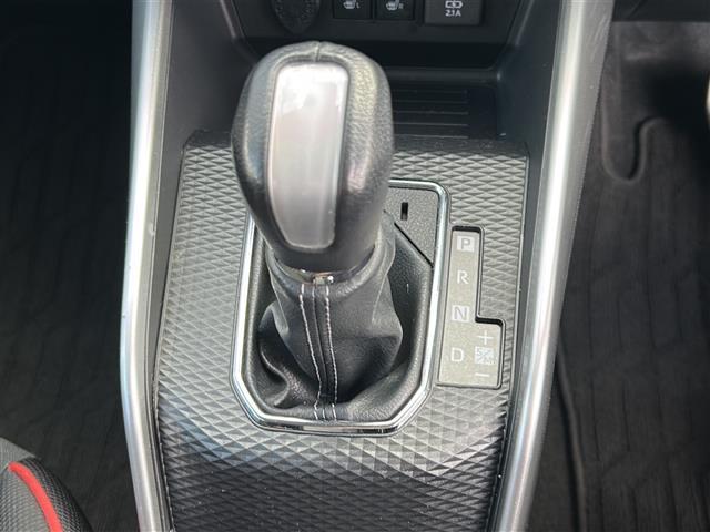 ライズ Ｚ　純正９インチナビ　バックカメラ　ＥＴＣ　シートヒーター　フルセグテレビ　アイドリングストップ　プリクラッシュ　オートライト　Ｂｌｕｅｔｏｏｔｈ　パワーウィンドウ　シングルエアバッグ　プッシュスタート（16枚目）