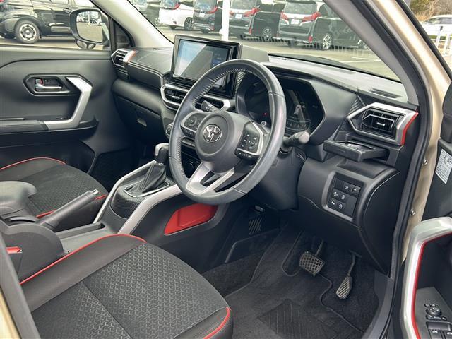 ライズ Ｚ　純正９インチナビ　バックカメラ　ＥＴＣ　シートヒーター　フルセグテレビ　アイドリングストップ　プリクラッシュ　オートライト　Ｂｌｕｅｔｏｏｔｈ　パワーウィンドウ　シングルエアバッグ　プッシュスタート（21枚目）