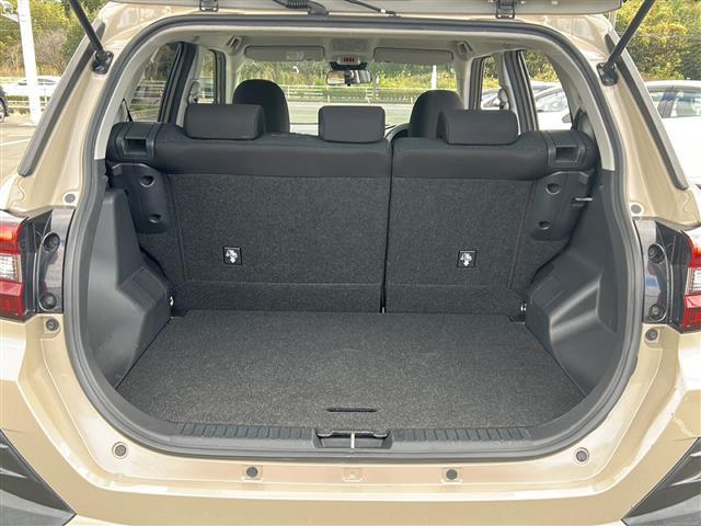 ライズ Ｚ　純正９インチナビ　バックカメラ　ＥＴＣ　シートヒーター　フルセグテレビ　アイドリングストップ　プリクラッシュ　オートライト　Ｂｌｕｅｔｏｏｔｈ　パワーウィンドウ　シングルエアバッグ　プッシュスタート（24枚目）