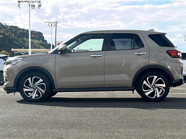 ライズ Ｚ　純正９インチナビ　バックカメラ　ＥＴＣ　シートヒーター　フルセグテレビ　アイドリングストップ　プリクラッシュ　オートライト　Ｂｌｕｅｔｏｏｔｈ　パワーウィンドウ　シングルエアバッグ　プッシュスタート（29枚目）