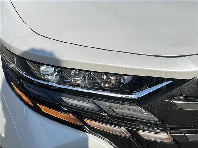 アルファードハイブリッド Z 純正14型ディスプレイオーディオ 純正13.2後席モニター 左右独立ムーンルーフ アドバンストパーキング アドバンストドライブ BSM トヨタセーフティセンス BSM 置くだけ充電 デジタルインナー(35枚目)