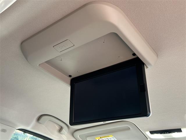 セレナ e-パワー ハイウェイスターV 純正(7枚目)