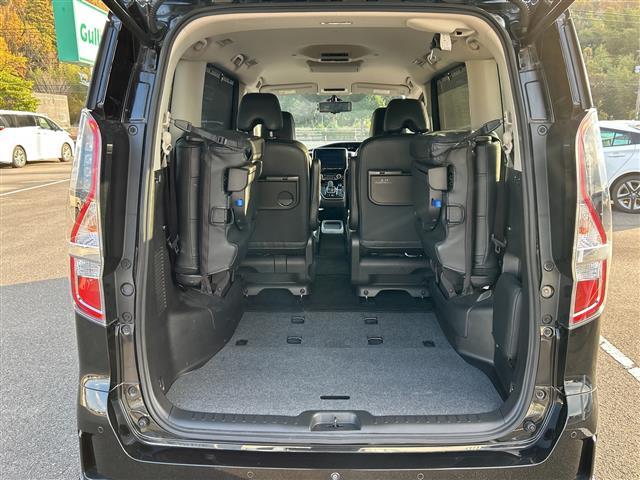 セレナ e-パワー ハイウェイスターV 純正(18枚目)