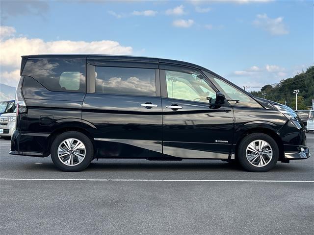 セレナ e-パワー ハイウェイスターV 純正(21枚目)