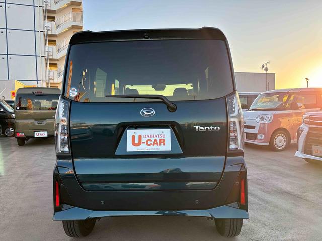 タント カスタムRS 純正品ナビ付 純正ナビ パノラマモニター付き 走行距離126キロ デモカーアップ 1年距離無制限保障(3枚目)