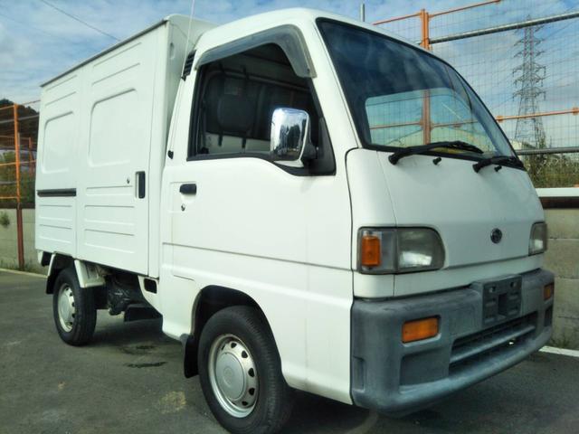 サンバートラック スバル パネルバン ハイルーフ 5速mt メッキドアミラー エアコン タイミングベルト交換済 箱車 社外スチールホイール 純正カセット 純正フロアマット クローバー4エンジン 神奈川県 パネルバン ハイルーフ 5速mt メッキドアミラー エアコン