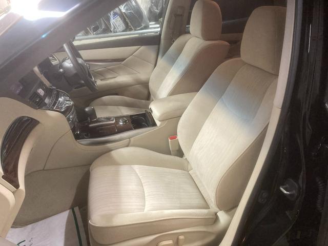 250GT Aパッケージ 純正HDDナビ/ワンセグ/DVD/CD/FM/AM/バックカメラ ビルトインETC/フォグランプ/クルーズコントロール/コーナーセンサー/パワーシート/オートライト/LEDヘッドライト/横滑り防止(20枚目)