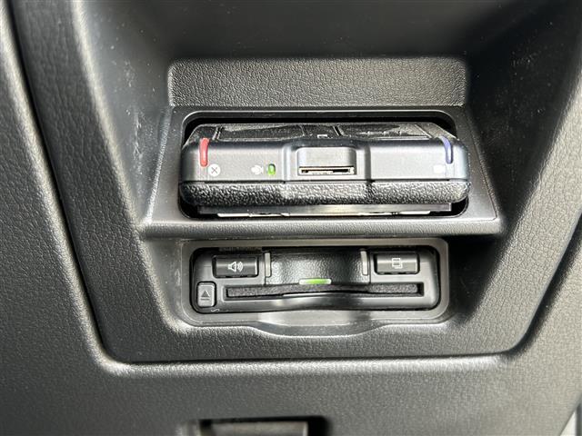 ＣＸ－６０ ＸＤ　Ｌパッケージ　４ＷＤ　スマートブレーキサポート　ブラインドスポットモニター　ヘッドアップディスプレイ　純正ナビＡＭ　ＦＭ　Ｂｌｕｅｔｏｏｔｈ　アラウンドビューモニタ－　純正フロアマット　ステアリングヒーターＥＴＣ（19枚目）