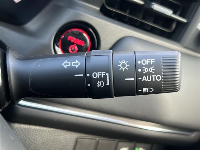 ヴェゼル e:HEV Z ホンダセンシング/クルコン/BSM/寒冷地仕様/前後コーナーセンサー/電動リアゲート/バックカメラ/純正コネクトディスプレイオーディオ/LEDオートライト/フォグランプ/ハーフレザーシ(13枚目)