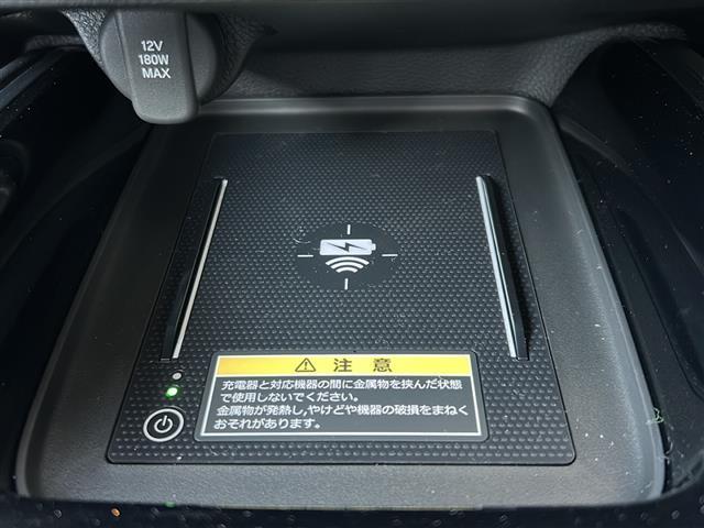 ヴェゼル e:HEV Z ホンダセンシング/クルコン/BSM/寒冷地仕様/前後コーナーセンサー/電動リアゲート/バックカメラ/純正コネクトディスプレイオーディオ/LEDオートライト/フォグランプ/ハーフレザーシ(17枚目)