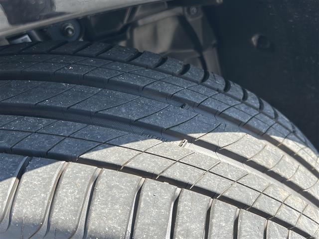 ヴェゼル e:HEV Z ホンダセンシング/クルコン/BSM/寒冷地仕様/前後コーナーセンサー/電動リアゲート/バックカメラ/純正コネクトディスプレイオーディオ/LEDオートライト/フォグランプ/ハーフレザーシ(39枚目)