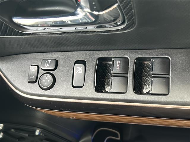 クロスビー ハイブリッドMZ ワンオーナー/クルコン/全方位/SDナビ/デュアルカメラブレーキサート/コーナーセンサー/ハーフレザーシート/LEDオートライト/オートマチックハイビーム/前後ドライブレコーダー/社外マフラー(17枚目)