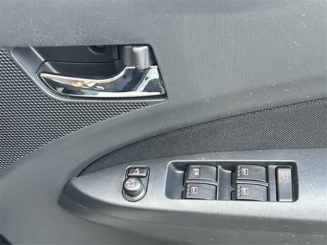 ムーヴ カスタム Xリミテッド 禁煙車/バックカメラ/前方ドラレコ/純ナビ/AM/FM/ワンセグ/AUX/ETC/プッシュスタート/純正フロアマット/ウィンカーミラー/電動格納ミラー/純正アルミホイール/社外スタッドレスタイヤ車載(19枚目)
