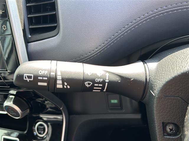 セレナ ハイウェイスターV プロパイロット/BSM/全方位/純正ナビ/ワンオーナー/ドラレコ/クルコン/コーナーセンサー/両側パワースライドドア/LEDオートライト/フォグランプ//デジタルインナーミラー/電動パーキングブレーキ(10枚目)