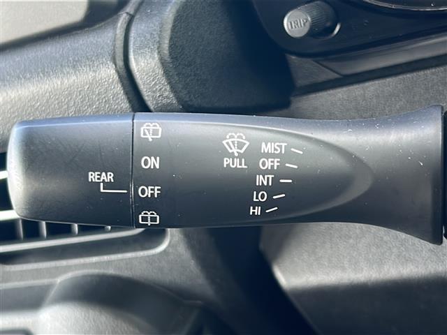 ジムニー XC デュアルカメラ/クルコン/純ナビ/ドラレコ/レーンキープアシスト/横滑り防止装置/バックカメラ/LEDオートライト/フォグランプ/ステアリングスイッチ/DNシートヒーター/純正AW/スペアキー(10枚目)