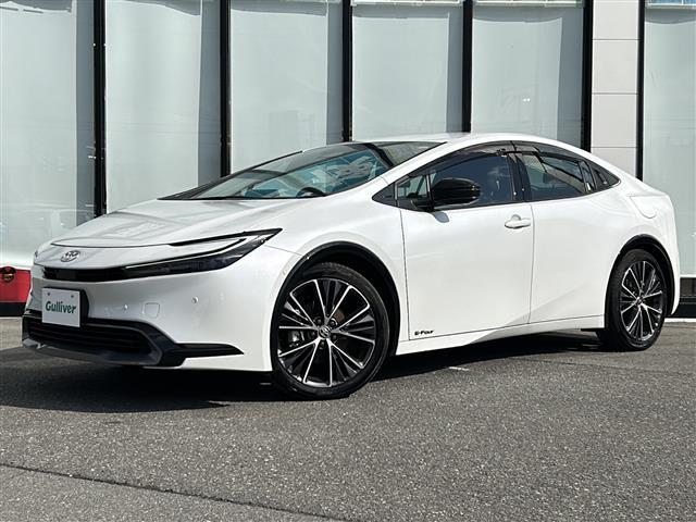 プリウス Ｚ　禁煙車／ＴＳＳ／ＢＳＭ／クルコン／全方位カメラ／レーンキープアシスト／横滑り防止装置／デジタルインナーミラー／コーナーセンサー／純正ナビ／置くだけ充電／ステアリングヒーター／レザーシート／パワーシート（31枚目）