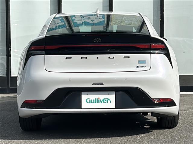 プリウス Ｚ　禁煙車／ＴＳＳ／ＢＳＭ／クルコン／全方位カメラ／レーンキープアシスト／横滑り防止装置／デジタルインナーミラー／コーナーセンサー／純正ナビ／置くだけ充電／ステアリングヒーター／レザーシート／パワーシート（34枚目）