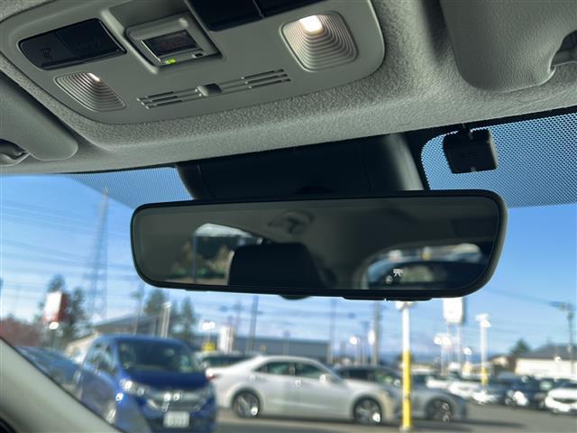 全国納車も可能です！全国展開のガリバーネットワークで、北海道から沖縄までどこでもご納車可能※です！詳細はお気軽にお問い合わせください！※車両運搬費がかかります。