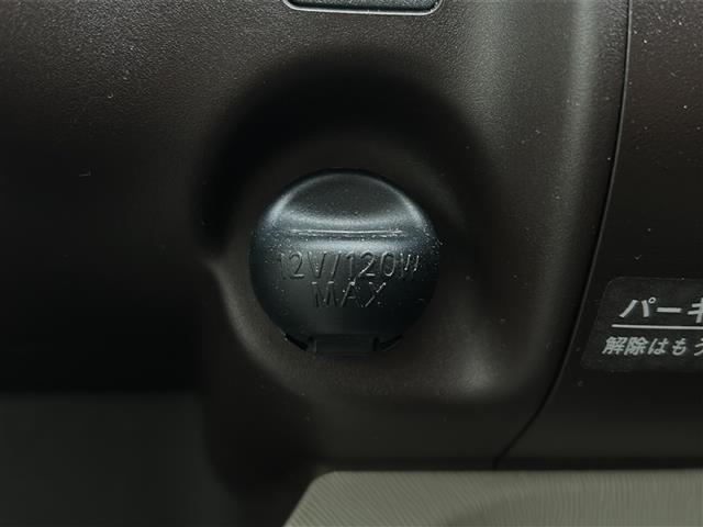 パッソ Ｘ　禁煙車／横滑り防止装置／社外ＳＤナビ／ＨＩＤヘッドライト／ＥＴＣ☆社外ＡＷ／純正フロアマット／電動格納ミラー／ドアバイザー／リモコンキー／保証書／記録簿（21枚目）