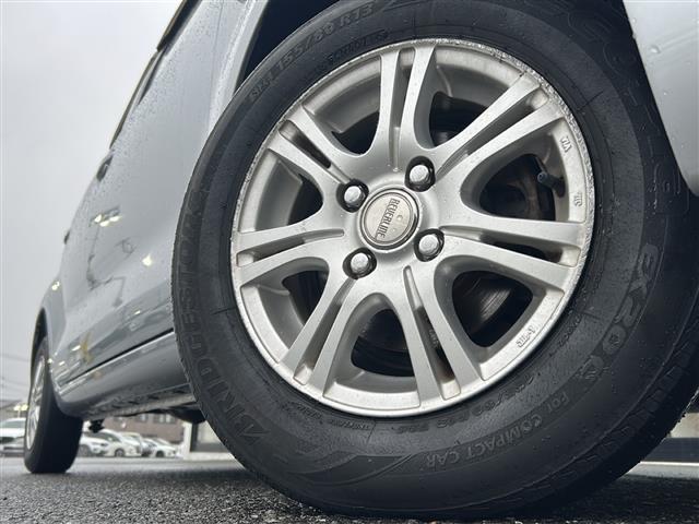 パッソ Ｘ　禁煙車／横滑り防止装置／社外ＳＤナビ／ＨＩＤヘッドライト／ＥＴＣ☆社外ＡＷ／純正フロアマット／電動格納ミラー／ドアバイザー／リモコンキー／保証書／記録簿（40枚目）