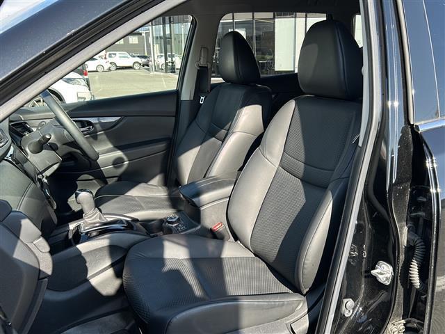 エクストレイル ２０Ｓ　Ｖセレクション　禁煙車／Ｂカメラ／ドラレコ／シートヒーター／オートライト／コーナーセンサー／横滑り防止装置／純正ディスプレイオーディオ／ステアリングスイッチ／ＥＴＣ／純正ＡＷ／純正フロアマット／エンジンスターター（27枚目）