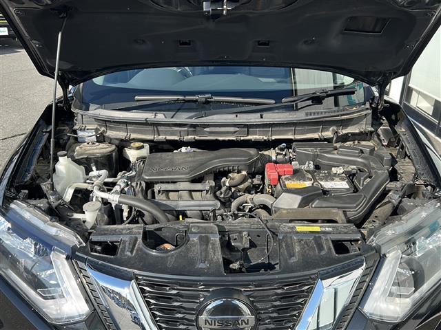 エクストレイル ２０Ｓ　Ｖセレクション　禁煙車／Ｂカメラ／ドラレコ／シートヒーター／オートライト／コーナーセンサー／横滑り防止装置／純正ディスプレイオーディオ／ステアリングスイッチ／ＥＴＣ／純正ＡＷ／純正フロアマット／エンジンスターター（42枚目）