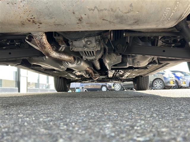 エクストレイル ２０Ｓ　Ｖセレクション　禁煙車／Ｂカメラ／ドラレコ／シートヒーター／オートライト／コーナーセンサー／横滑り防止装置／純正ディスプレイオーディオ／ステアリングスイッチ／ＥＴＣ／純正ＡＷ／純正フロアマット／エンジンスターター（43枚目）