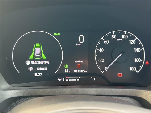 ヴェゼル e:HEV Z ホンダセンシング/寒冷地仕様/ドラレコ/純正ディスプレイオーディオ/BSM/バックカメラ/電動リアゲート/LEDオートライト/ハーフレザーシート/ステアリングヒーター/ステアリングスイッチ/純正AW(17枚目)