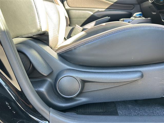 ノート ｅ－パワー　メダリスト　ＦＯＵＲ　禁煙車／クルコン／純正ナビ／全方位／ドラレコ／エマージェンシーブレーキ／踏み間違い衝突防止アシスト／レーンキープアシスト／デジタルインナーミラー／ＬＥＤオートライト／フォグランプ／ハーフレザーシート（25枚目）