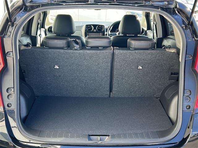 ノート ｅ－パワー　メダリスト　ＦＯＵＲ　禁煙車／クルコン／純正ナビ／全方位／ドラレコ／エマージェンシーブレーキ／踏み間違い衝突防止アシスト／レーンキープアシスト／デジタルインナーミラー／ＬＥＤオートライト／フォグランプ／ハーフレザーシート（30枚目）