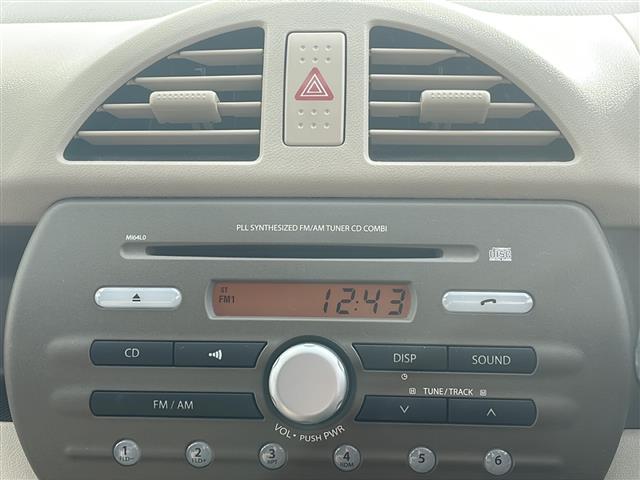 キャロル ＧＳ　オーディオ／ＡＭ／ＦＭ／ＣＤ／リモコンキー／エアバック／ハロゲンライト／ＡＢＳ／純正フロアマット／チャイルドロック／パワーステアリング／パワーウィンドウ（3枚目）