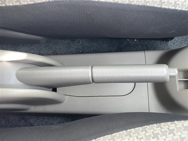 キャロル ＧＳ　オーディオ／ＡＭ／ＦＭ／ＣＤ／リモコンキー／エアバック／ハロゲンライト／ＡＢＳ／純正フロアマット／チャイルドロック／パワーステアリング／パワーウィンドウ（9枚目）