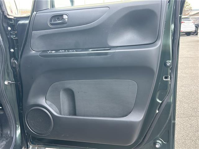 N-BOX G・Lパッケージ 4WD/純正ディスプレイオーディオ/AM/FM/ワンセグ/CD/BT/シートヒーター/ステアリングスイッチ/片側パワースライドドア/衝突被害軽減システム/ビルトインETC/ドアバイザー/集中ドアロック(21枚目)