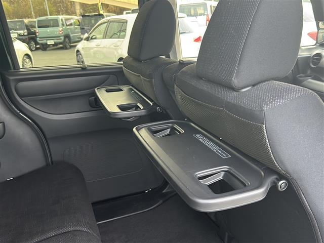 N-BOX G・Lパッケージ 4WD/純正ディスプレイオーディオ/AM/FM/ワンセグ/CD/BT/シートヒーター/ステアリングスイッチ/片側パワースライドドア/衝突被害軽減システム/ビルトインETC/ドアバイザー/集中ドアロック(25枚目)