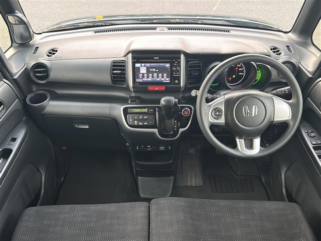 N-BOX G・Lパッケージ 4WD/純正ディスプレイオーディオ/AM/FM/ワンセグ/CD/BT/シートヒーター/ステアリングスイッチ/片側パワースライドドア/衝突被害軽減システム/ビルトインETC/ドアバイザー/集中ドアロック(42枚目)