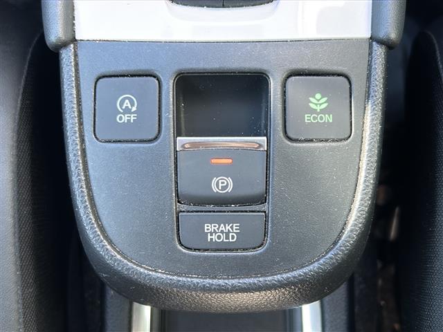 フィット ホーム　禁煙車／ホンダセンシング／純正ナビ／寒冷地仕様／コーナーセンサー／バックカメラ☆ＬＥＤオートライト／オートマチックハイビーム／ハーフレザーシート／前後ドライブレコーダー／ステアリングスイッチ／ＥＴＣ（17枚目）