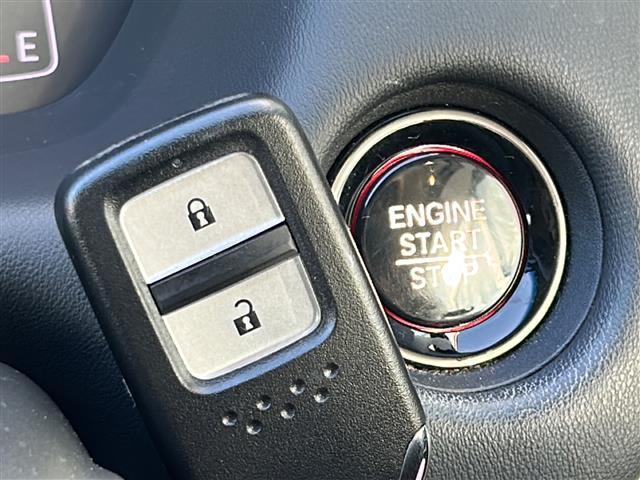 フィット ホーム　禁煙車／ホンダセンシング／純正ナビ／寒冷地仕様／コーナーセンサー／バックカメラ☆ＬＥＤオートライト／オートマチックハイビーム／ハーフレザーシート／前後ドライブレコーダー／ステアリングスイッチ／ＥＴＣ（18枚目）