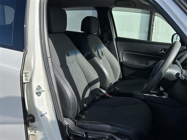 フィット ホーム　禁煙車／ホンダセンシング／純正ナビ／寒冷地仕様／コーナーセンサー／バックカメラ☆ＬＥＤオートライト／オートマチックハイビーム／ハーフレザーシート／前後ドライブレコーダー／ステアリングスイッチ／ＥＴＣ（23枚目）