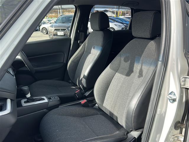 フィット ホーム　禁煙車／ホンダセンシング／純正ナビ／寒冷地仕様／コーナーセンサー／バックカメラ☆ＬＥＤオートライト／オートマチックハイビーム／ハーフレザーシート／前後ドライブレコーダー／ステアリングスイッチ／ＥＴＣ（24枚目）