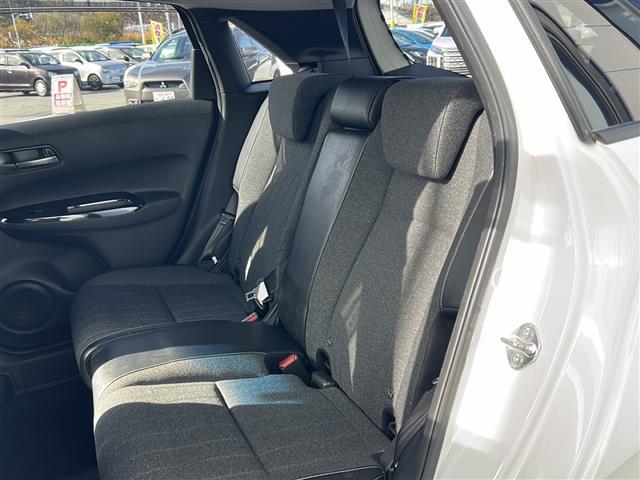 フィット ホーム　禁煙車／ホンダセンシング／純正ナビ／寒冷地仕様／コーナーセンサー／バックカメラ☆ＬＥＤオートライト／オートマチックハイビーム／ハーフレザーシート／前後ドライブレコーダー／ステアリングスイッチ／ＥＴＣ（26枚目）