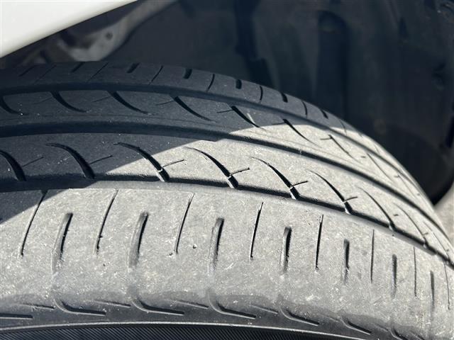 フィット ホーム　禁煙車／ホンダセンシング／純正ナビ／寒冷地仕様／コーナーセンサー／バックカメラ☆ＬＥＤオートライト／オートマチックハイビーム／ハーフレザーシート／前後ドライブレコーダー／ステアリングスイッチ／ＥＴＣ（37枚目）