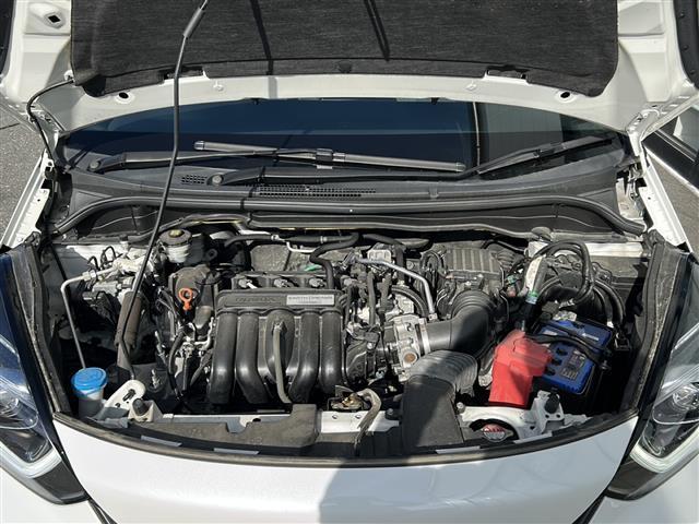 フィット ホーム　禁煙車／ホンダセンシング／純正ナビ／寒冷地仕様／コーナーセンサー／バックカメラ☆ＬＥＤオートライト／オートマチックハイビーム／ハーフレザーシート／前後ドライブレコーダー／ステアリングスイッチ／ＥＴＣ（38枚目）